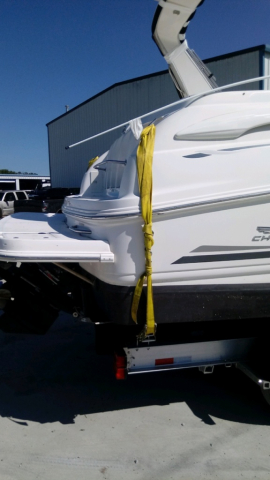 Back securing Boat Shipping Services