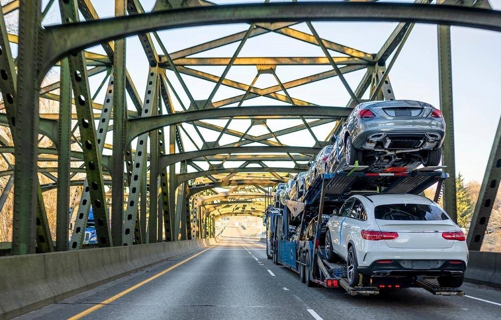 Top 5 Tips for Car Shipping in Summer