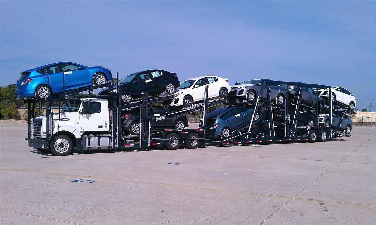Interstate Auto Transport: How to Ship Your Car Across the U.S.