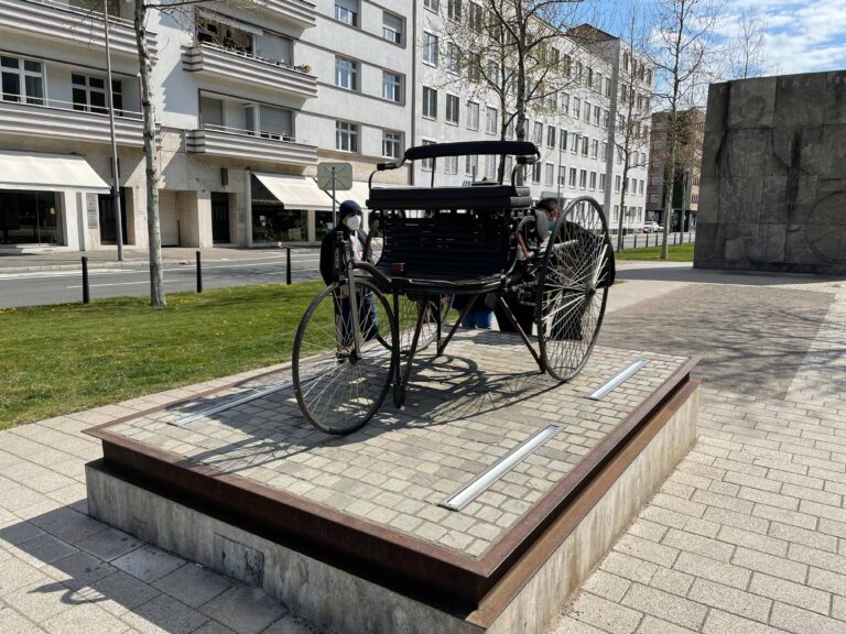 The first car in the world