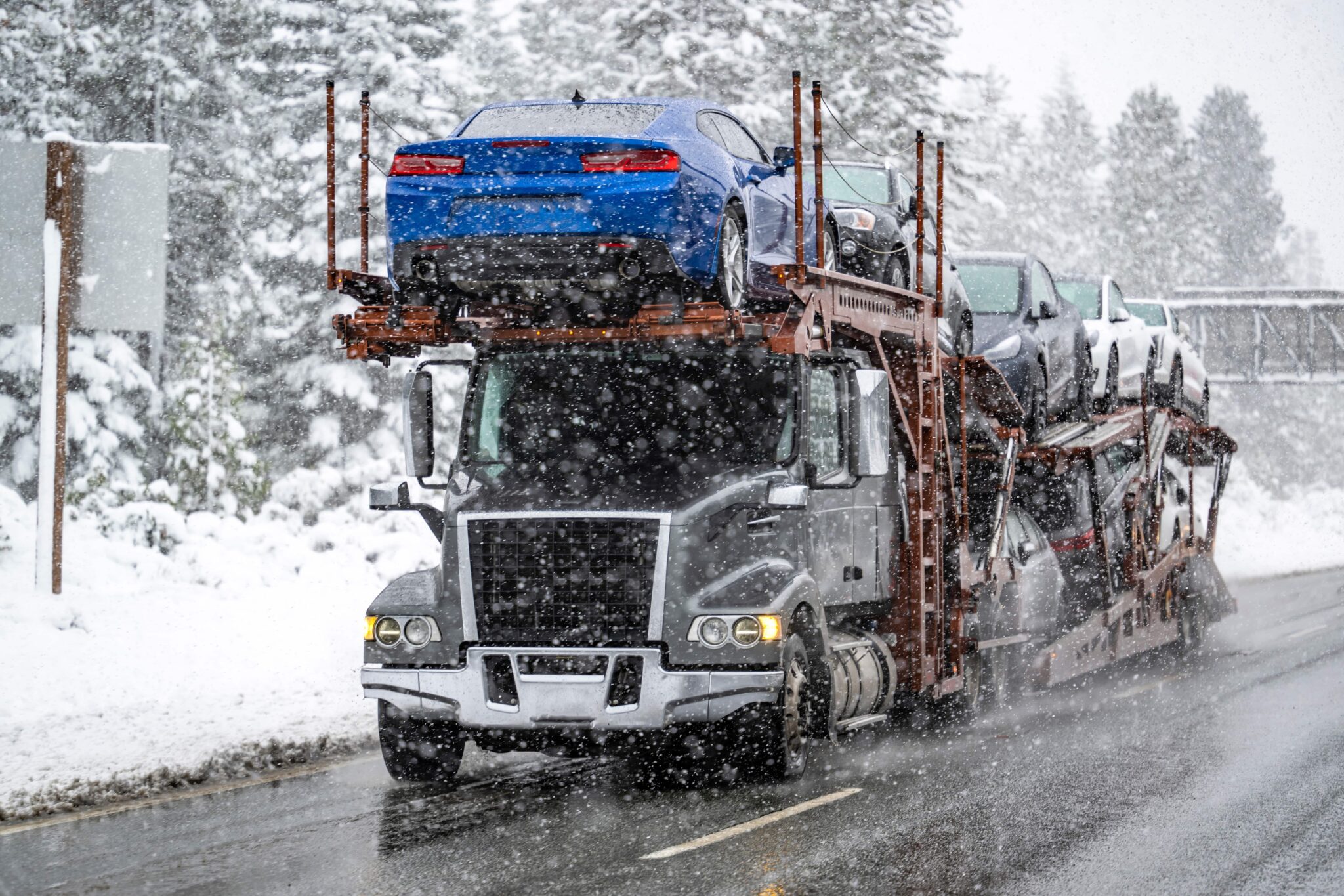 8 Expert Trucker Tips for Driving on Frozen Roads in Winter