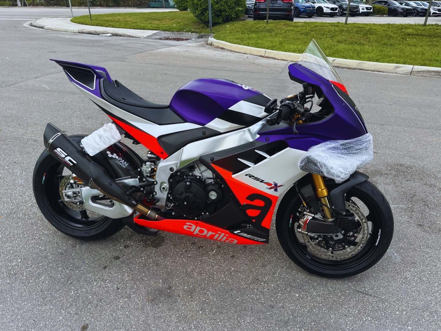 Enclosed Transport of Street-Legal Bikes from North Miami, FL to Watertown, WI