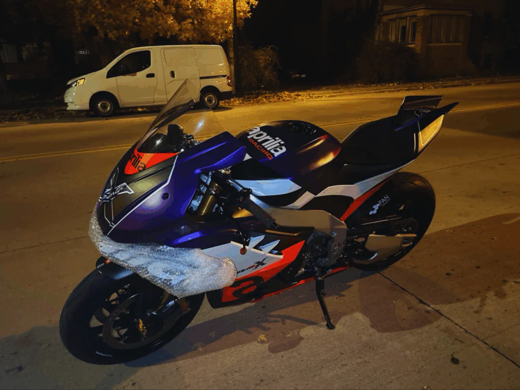 2023 Aprilia RSV4 RR