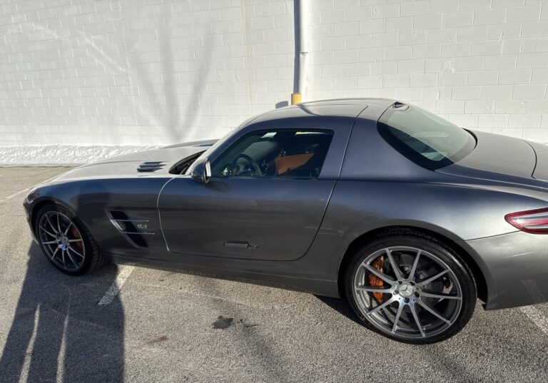 2012 Mercedes-Benz SLS AMG