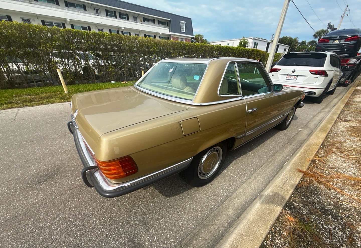 1973 Mercedes-Benz SL-Class and 2023 Volkswagen Tiguan