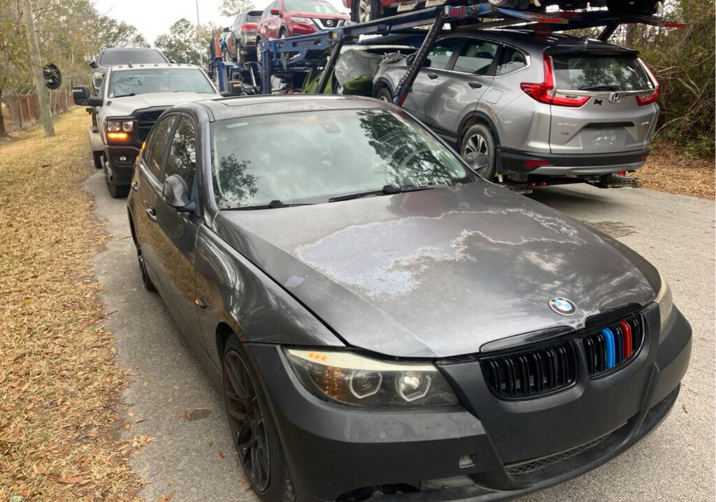 2007 BMW 3-Series open trailer