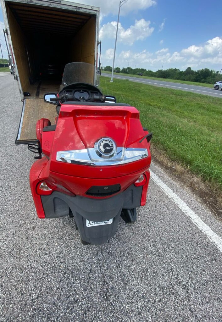 Can AM with an enclosed trailer