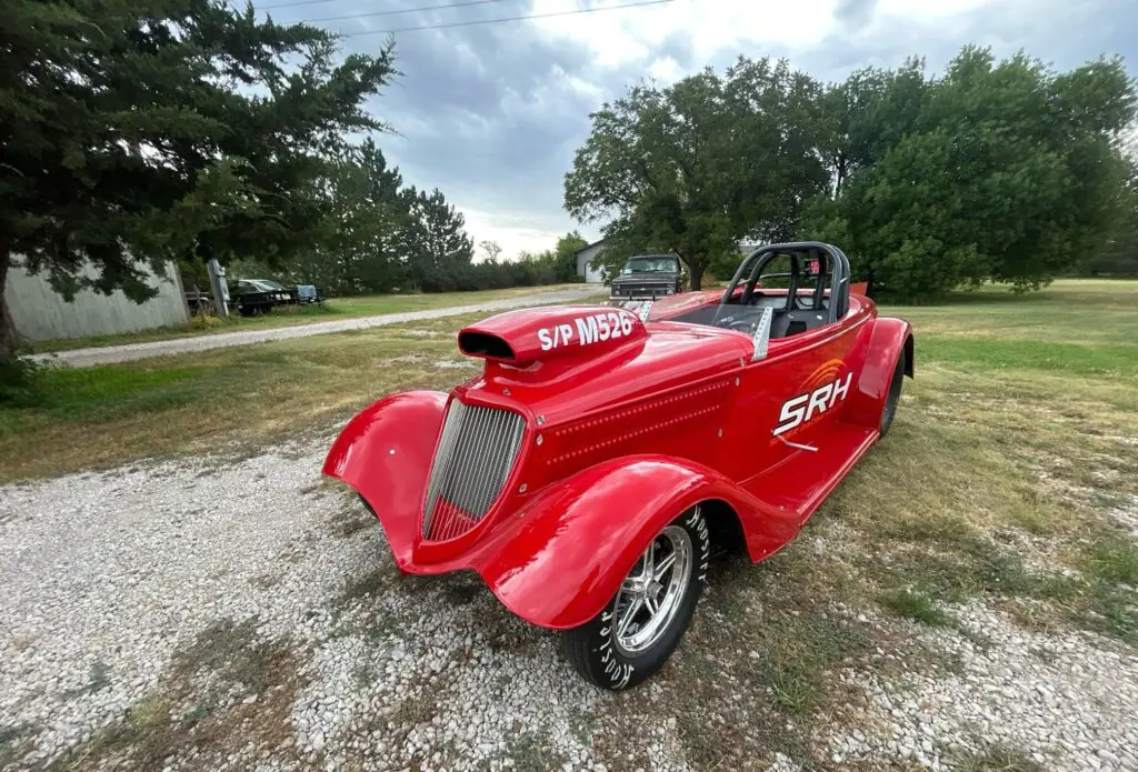 1933 Ford Roadster