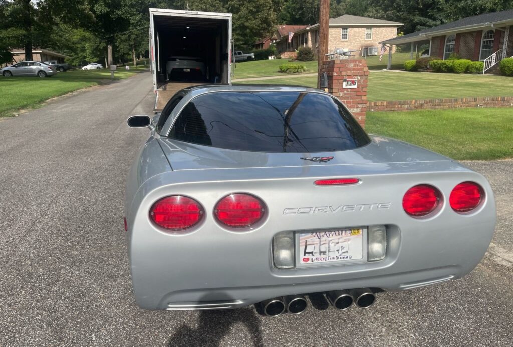 1998 Chevrolet Corvette C5 enclosed hard side