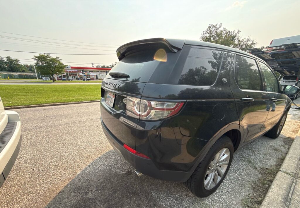 2016 Land Rover Discovery Sport open