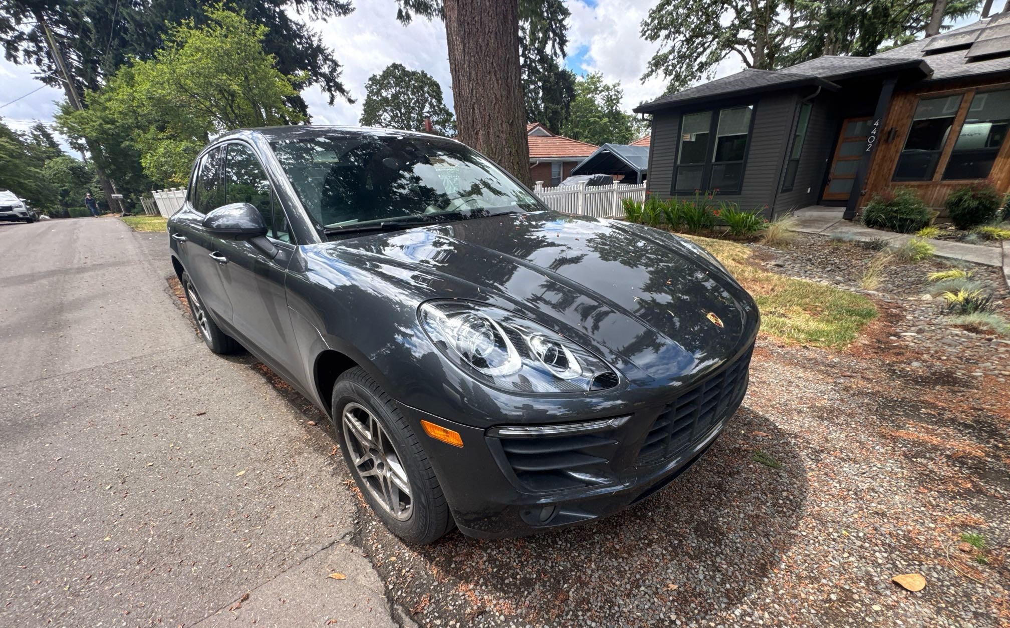 2017 Porsche Macan