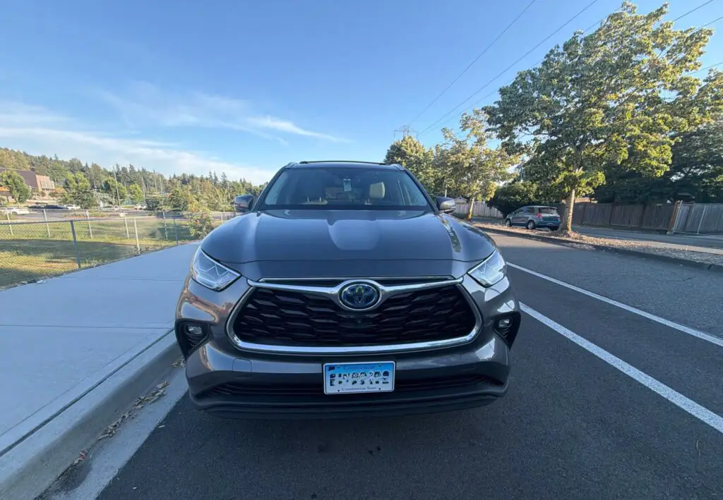 2020 Toyota Highlander Hybridd