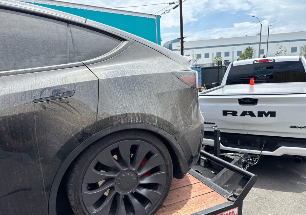 2024 Tesla Model Y trailer