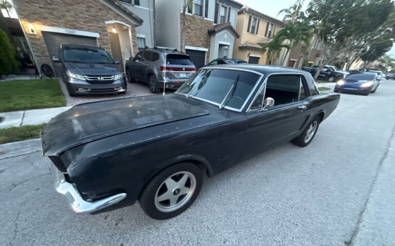 66 Ford Mustang
