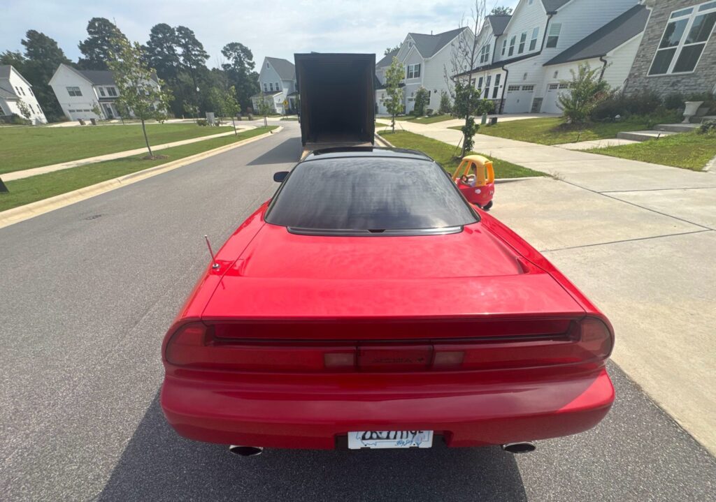 1992 Acura NSX enclosed