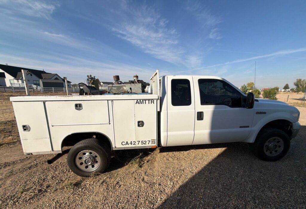 2006 Ford F-350 Utility Bed 3