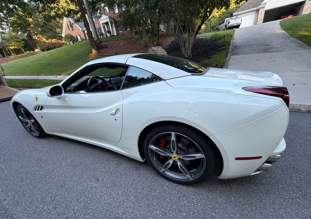 2014 Ferrari California enclosed