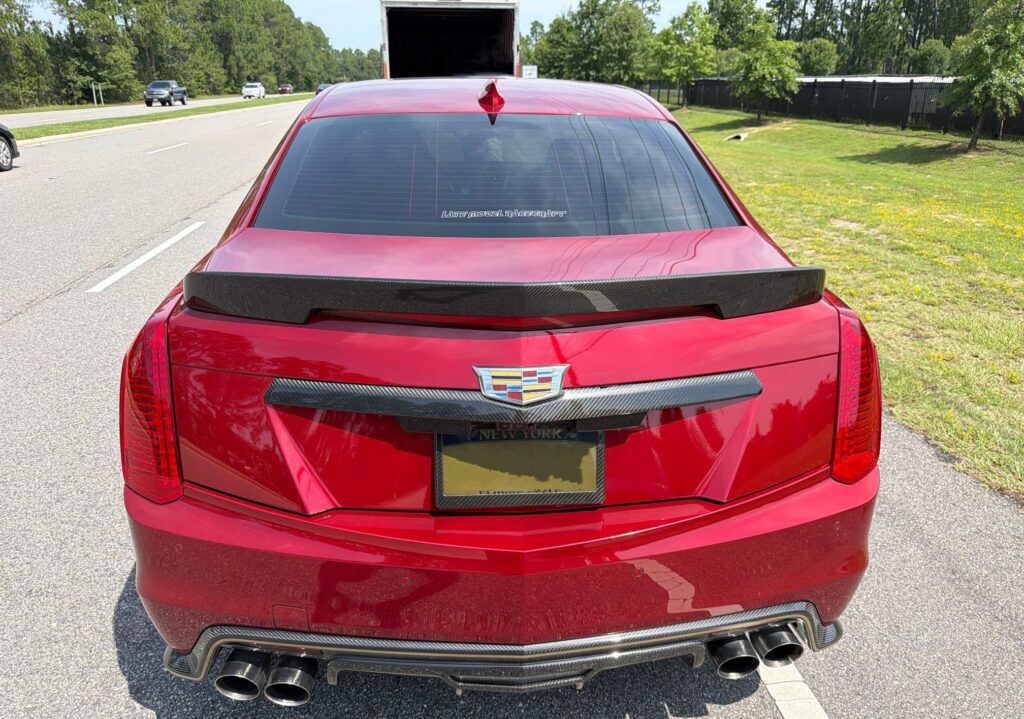 2018 Cadillac CTS enclosed
