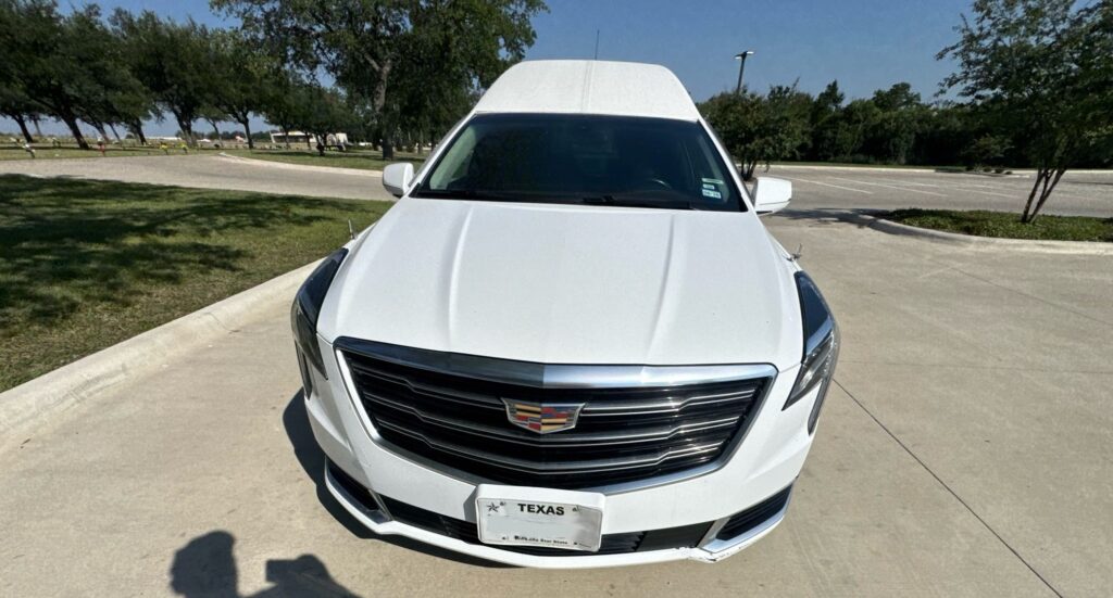 2019 Cadillac XTS Funeral Coach - Hearse