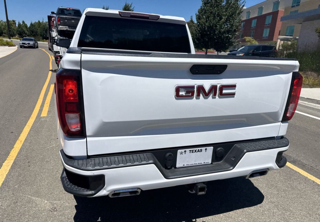 2021 GMC Sierra 1500 open 1