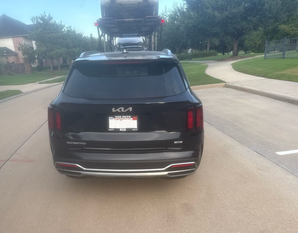 2022 Kia Sorento Hybrid open