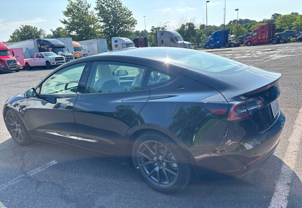 2022 Tesla Model S 1