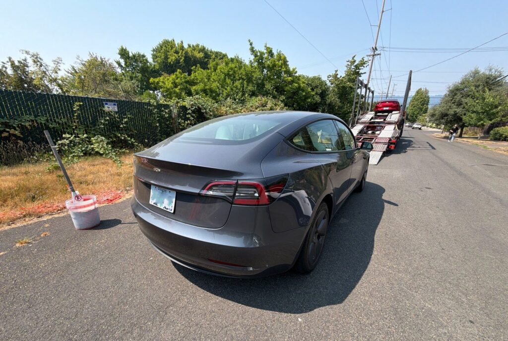 2023 Tesla Model 3 oen