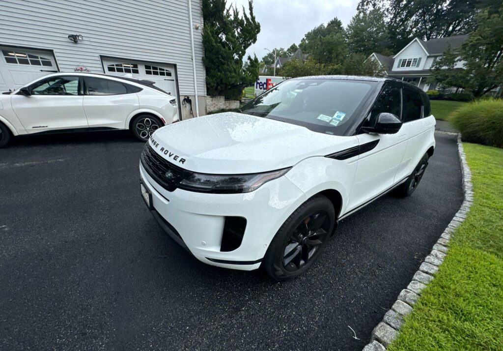 2025 Land Rover Range Rover Evoque 2