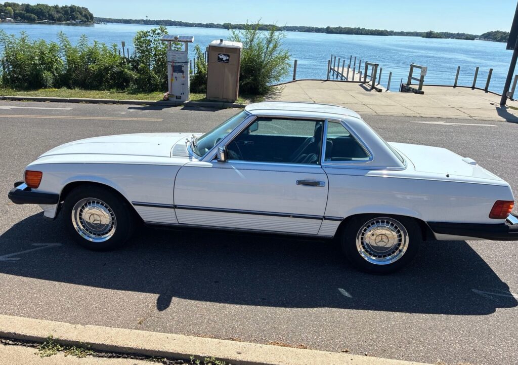 1988 Mercedes-Benz 560SL 2
