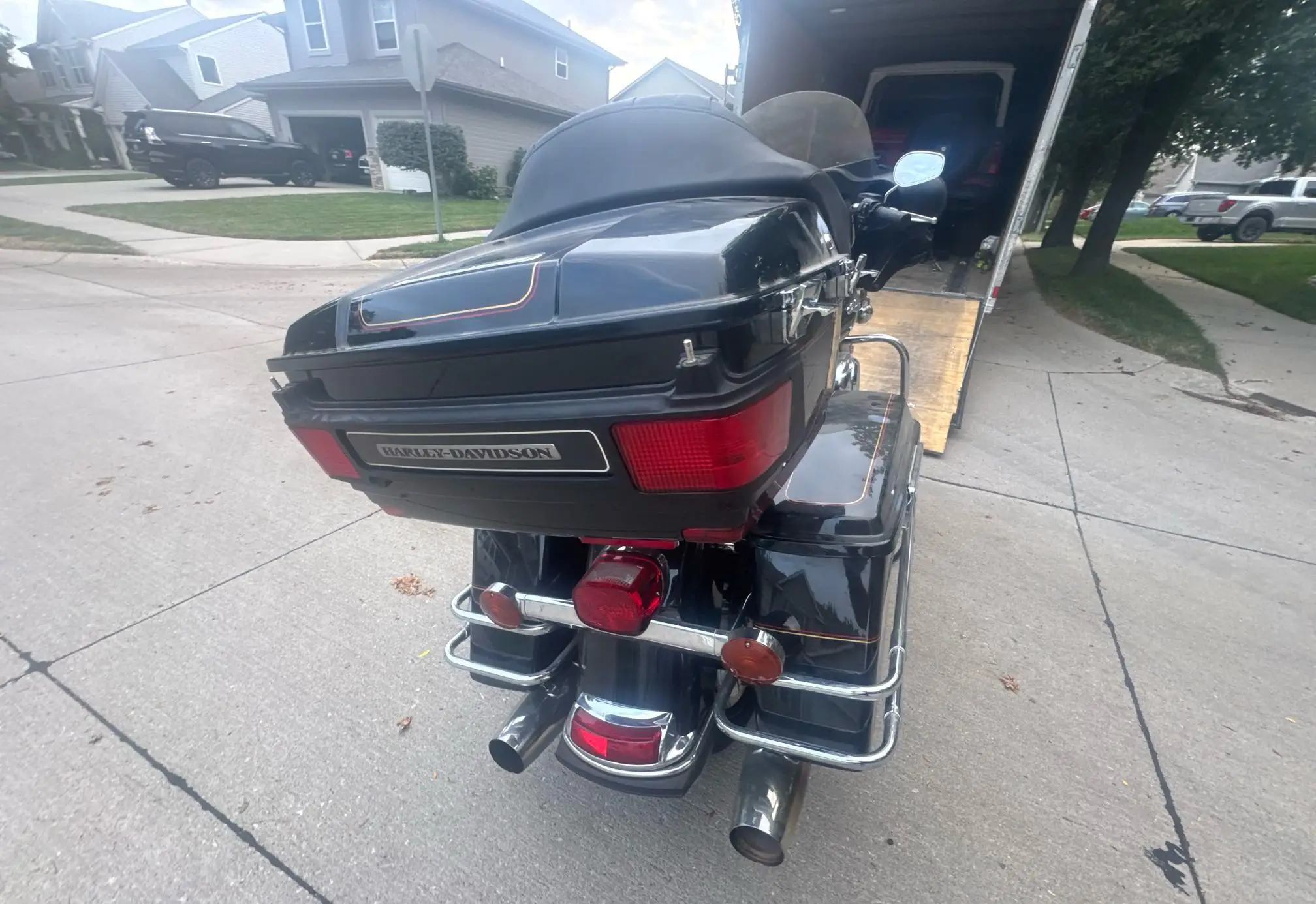 2009 Harley Davidson Ultra Classic enclosed 2