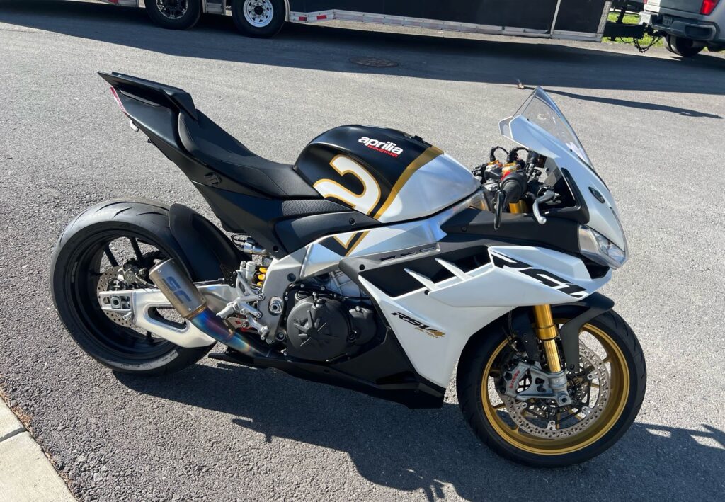 2025 Aprilia RSV4 1100 Factory 2