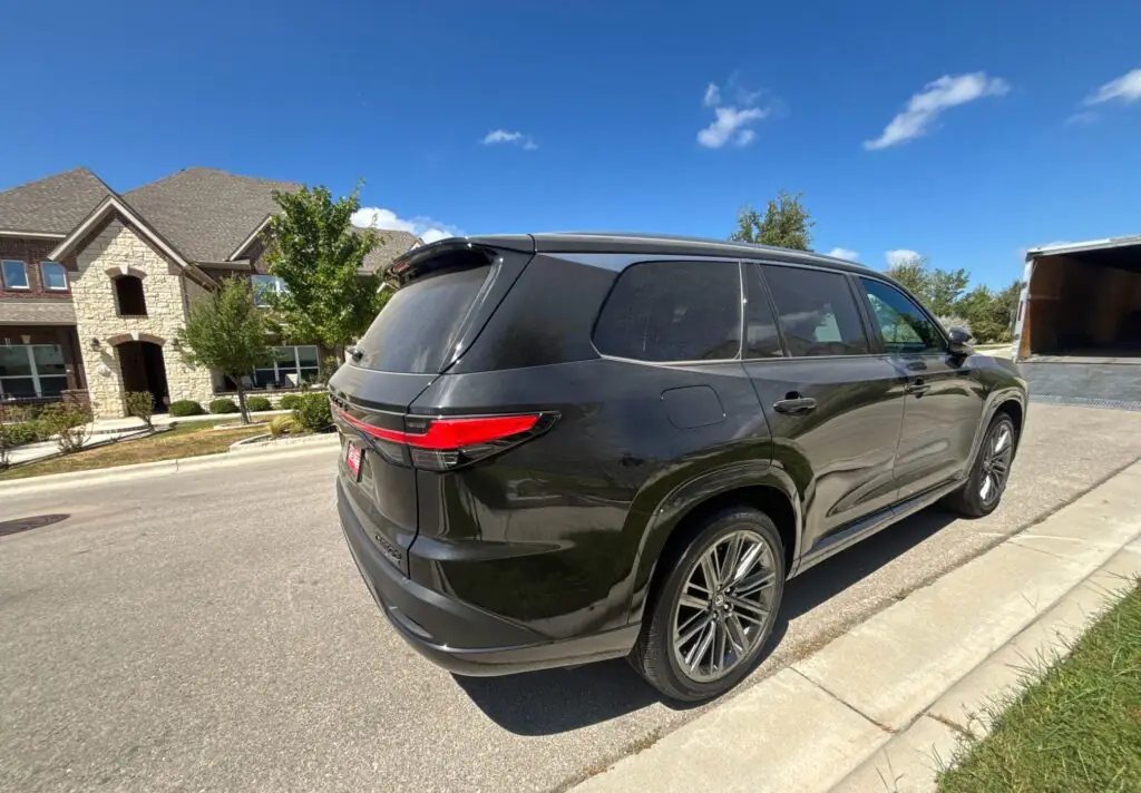 2026 Lexus TX enclosed