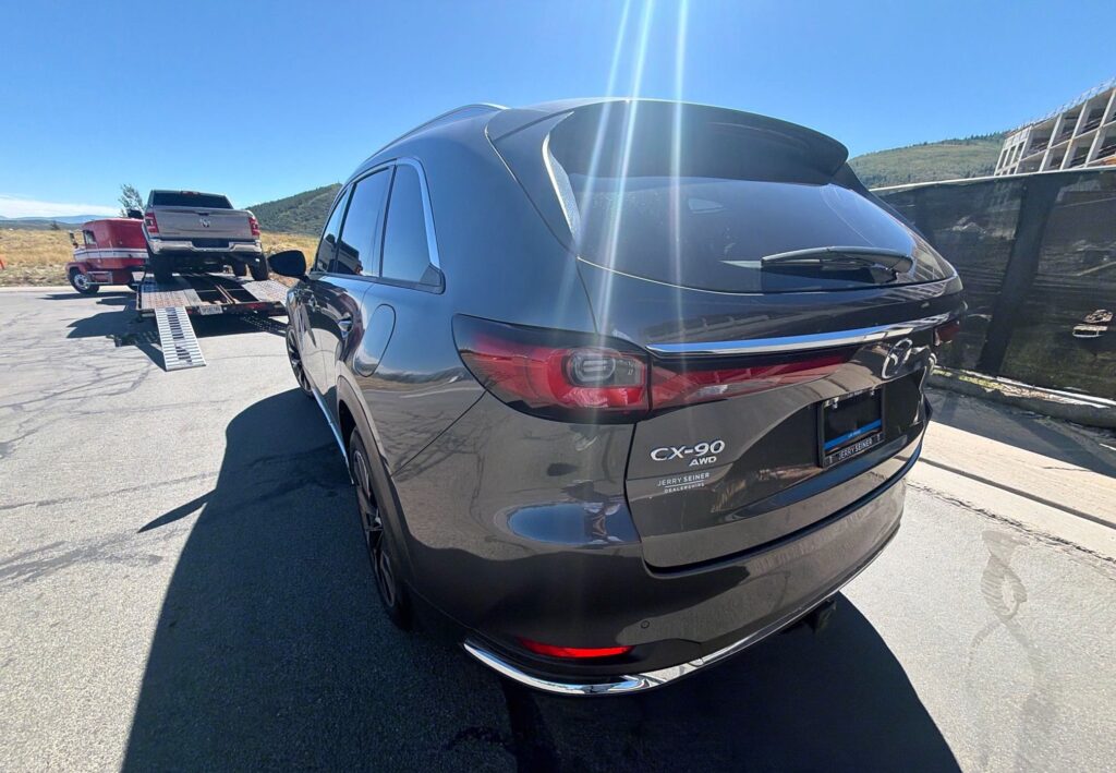 2026 Mazda CX-90 PHEV open