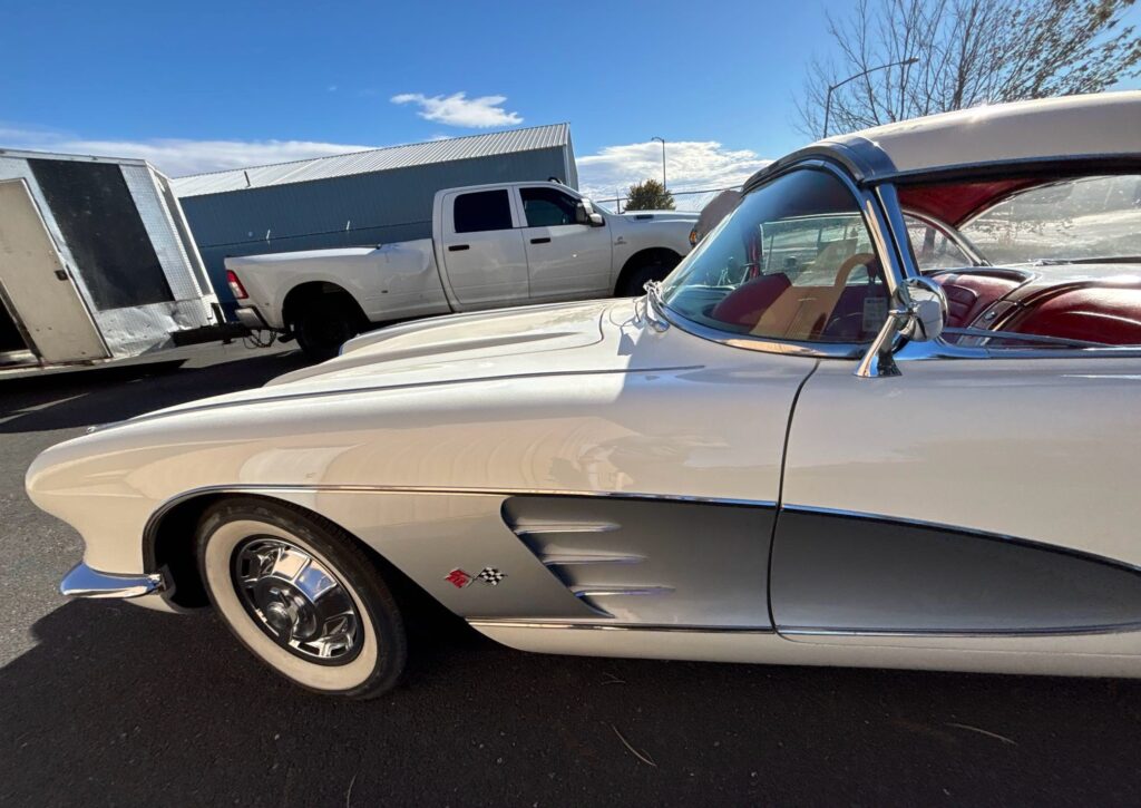 1959 Chevrolet Corvette enclosed