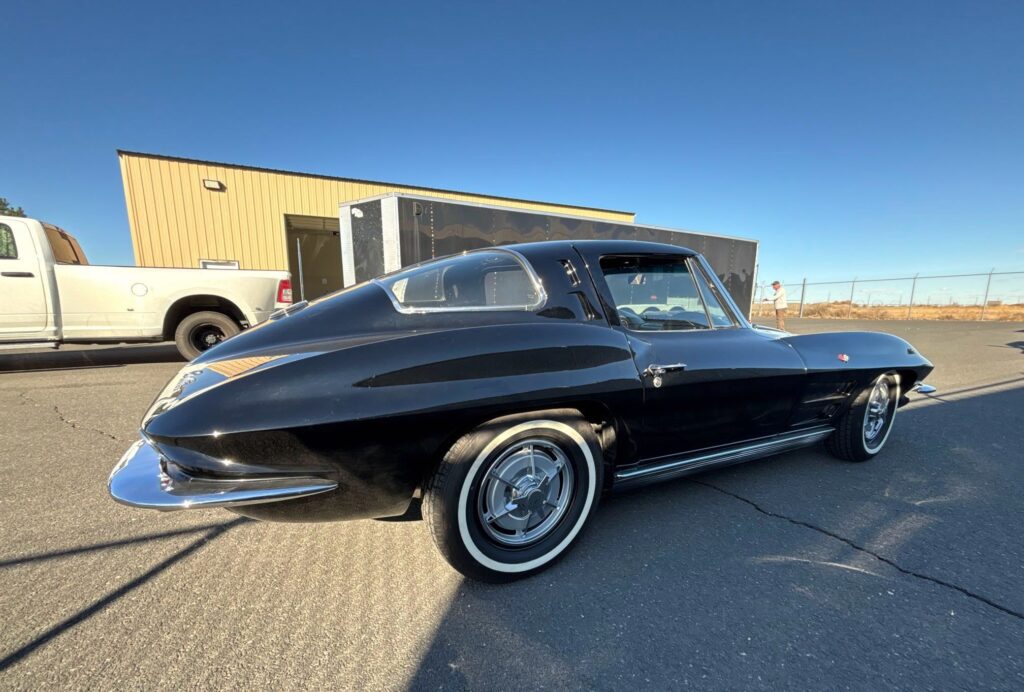 1963 Chevrolet Corvette enclosed