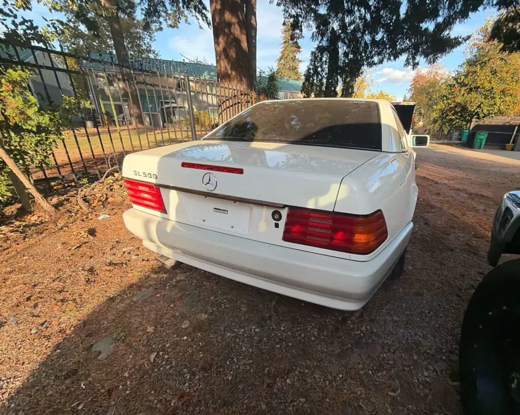1995 Mercedes-Benz SL-Class enclosed 1
