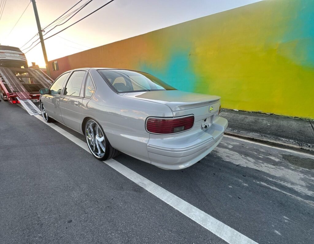 1996 Chevrolet Caprice Classic open trailer