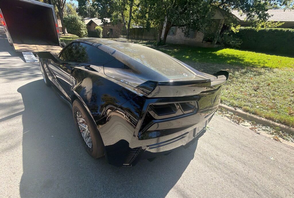 2015 Chevrolet Corvette enclosed 3