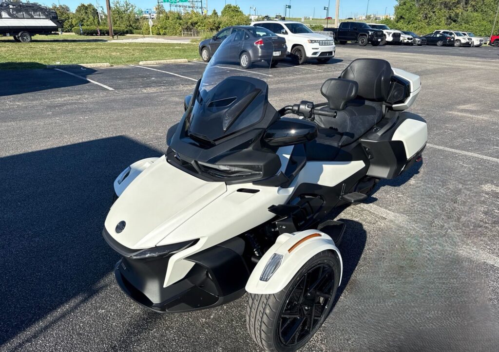2026 Can-Am Spyder ST-S 2