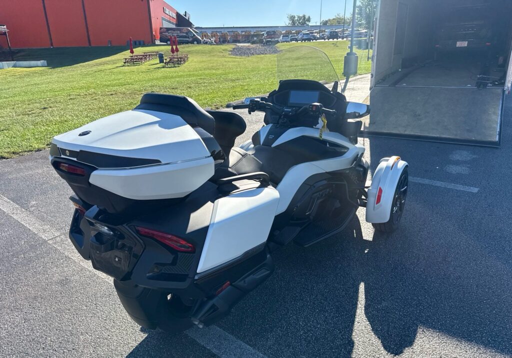 2026 Can-Am Spyder ST-S enclosed
